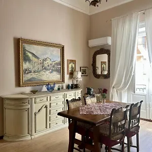 https://leon.sicilyhotelsitaly.net
